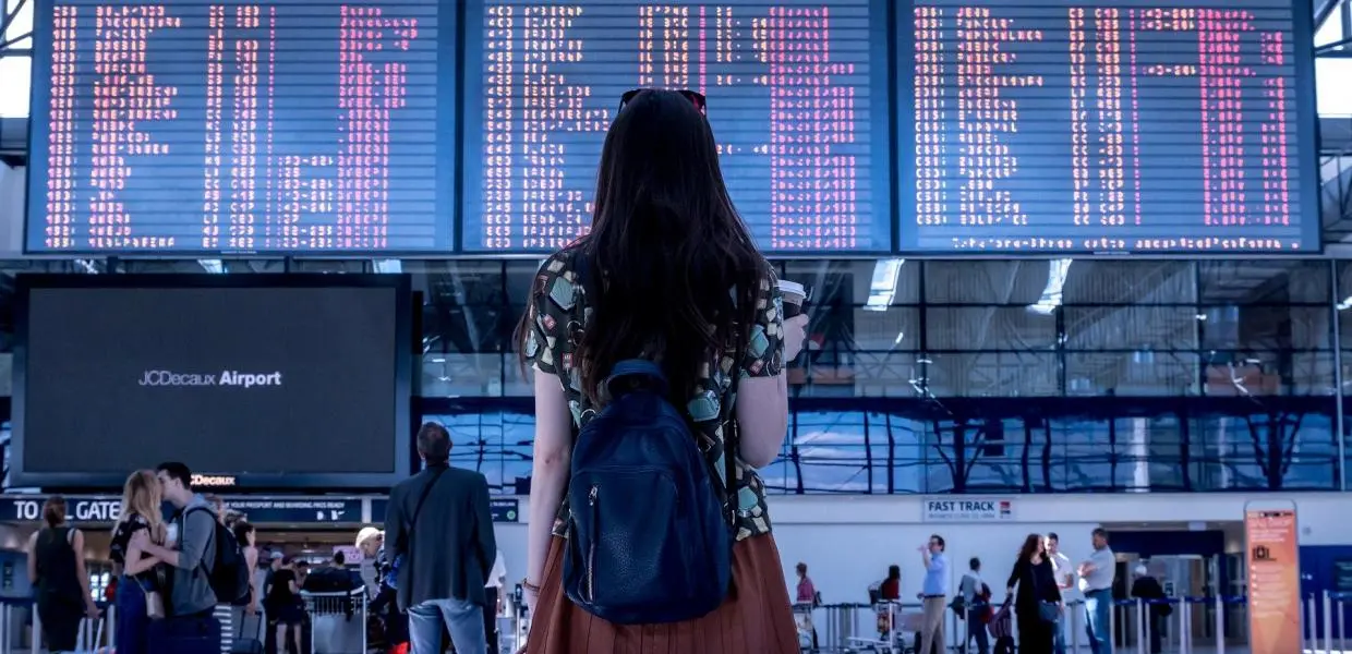 Κομισιόν: Πράσινο φως για άνοιγμα συνόρων σε εμβολιασμένους