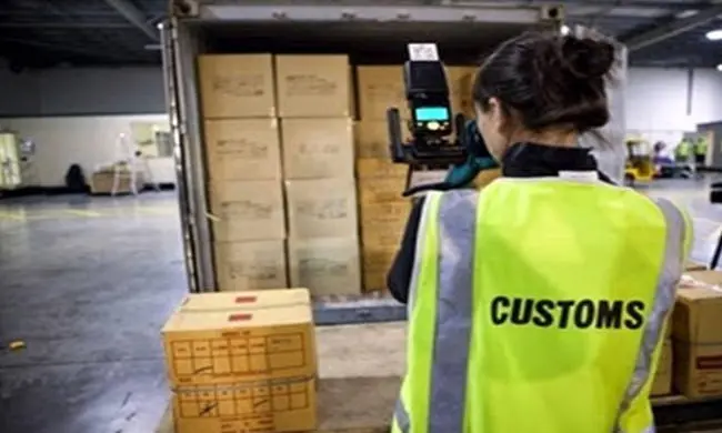 Από χασίσι & περούκες μέχρι οχήματα κατάσχεσε το Τελωνείο τον Μάιο (Λίστα)