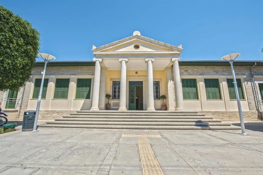 Ολοκληρώθηκε το κείμενο μελέτης για ίδρυση Πανεπιστημιακής Σχολής στη Λάρνακα