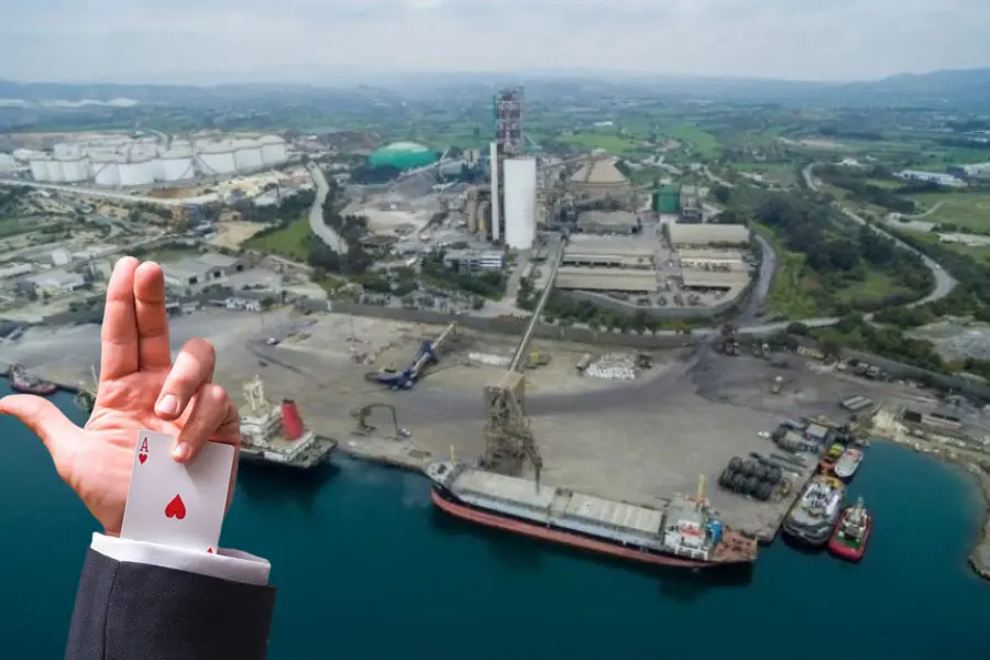 Οι Κινέζοι κατηγορούν τους υπεργολάβους, αλλά η Κύπρος έχει άσσο στο μανίκι