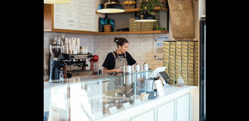 Σχέδια κινήτρων 18 εκατ. ευρώ για νέες προσλήψεις και ενίσχυση της απασχόλησης