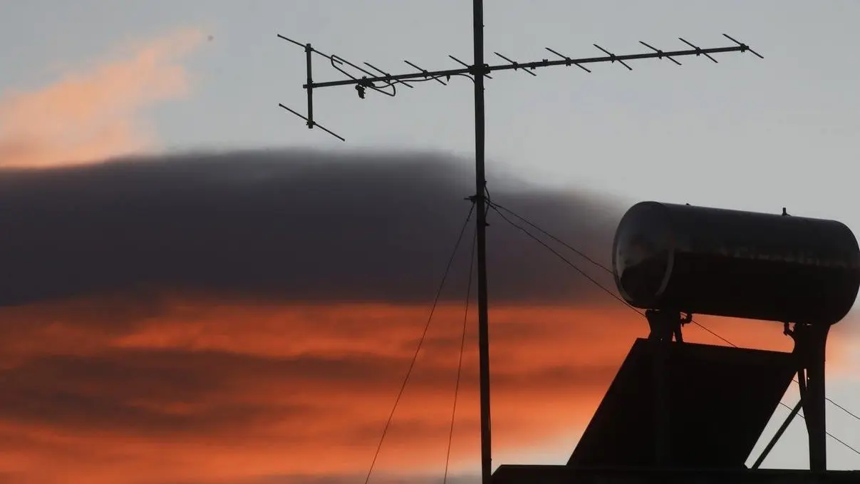 Κατά χάριν βοήθεια €300 για ζημιές σε θερμοσίφωνες λόγω ψύχους - Πληρωμές τον Οκτώβρη