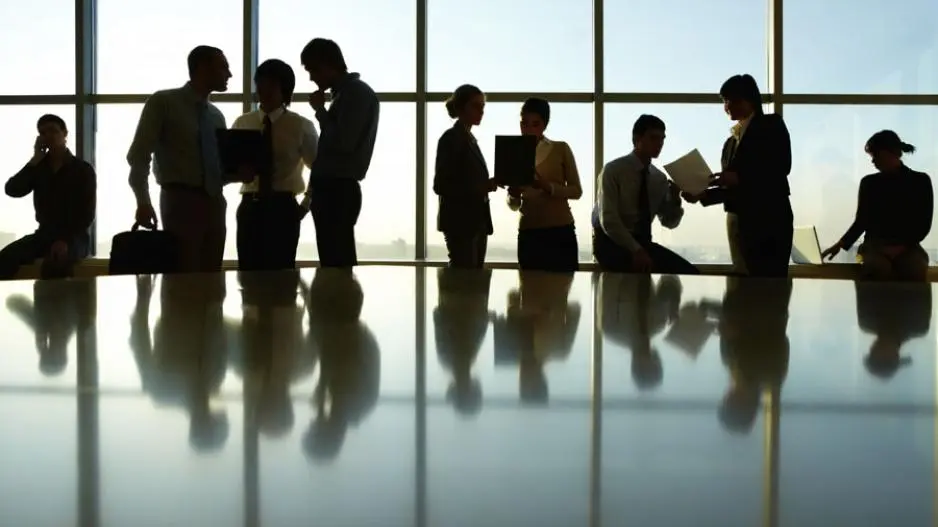 Πόσες θέσεις εργασίας παγκοσμίως μπορεί να «αφανίσει» ο κορωνοϊός