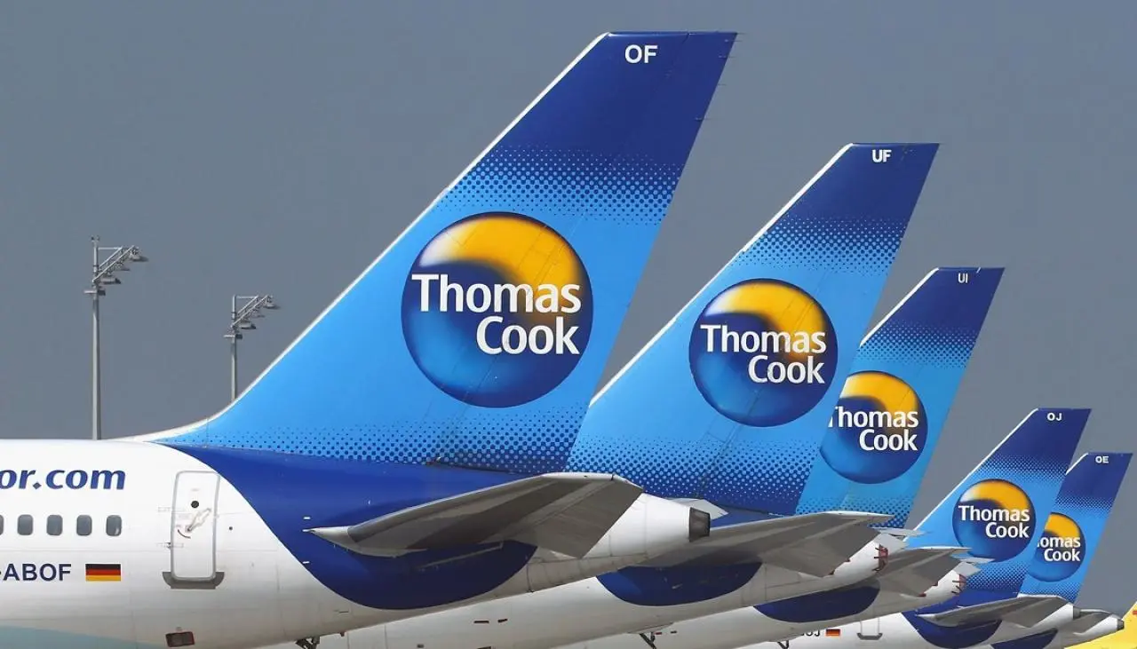 Τα στελέχη της Thomas Cook λάμβαναν εξωπραγματικές αμοιβές - ΛΙΣΤΑ
