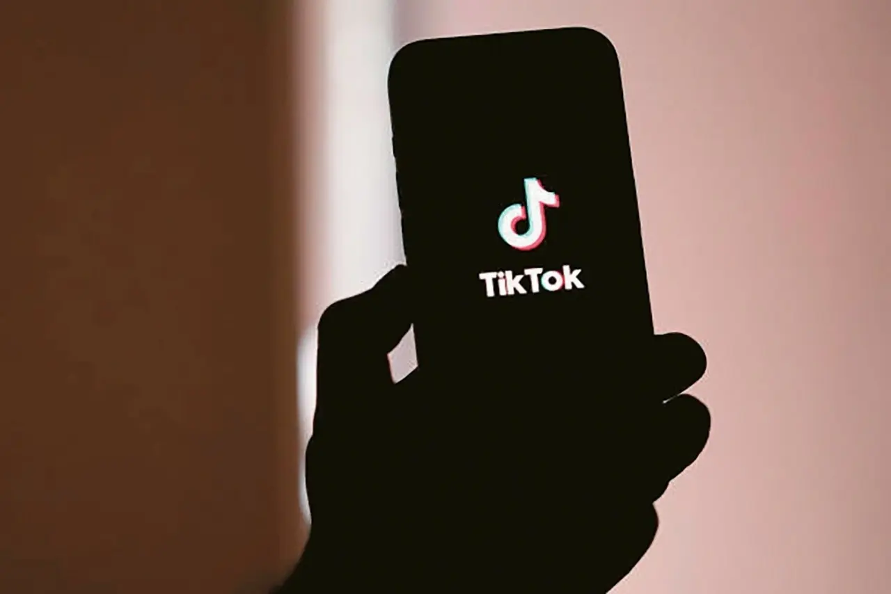 Τραμπ: Ελπίζει να σφραγίσει σήμερα το deal για το TikTok με την Κίνα