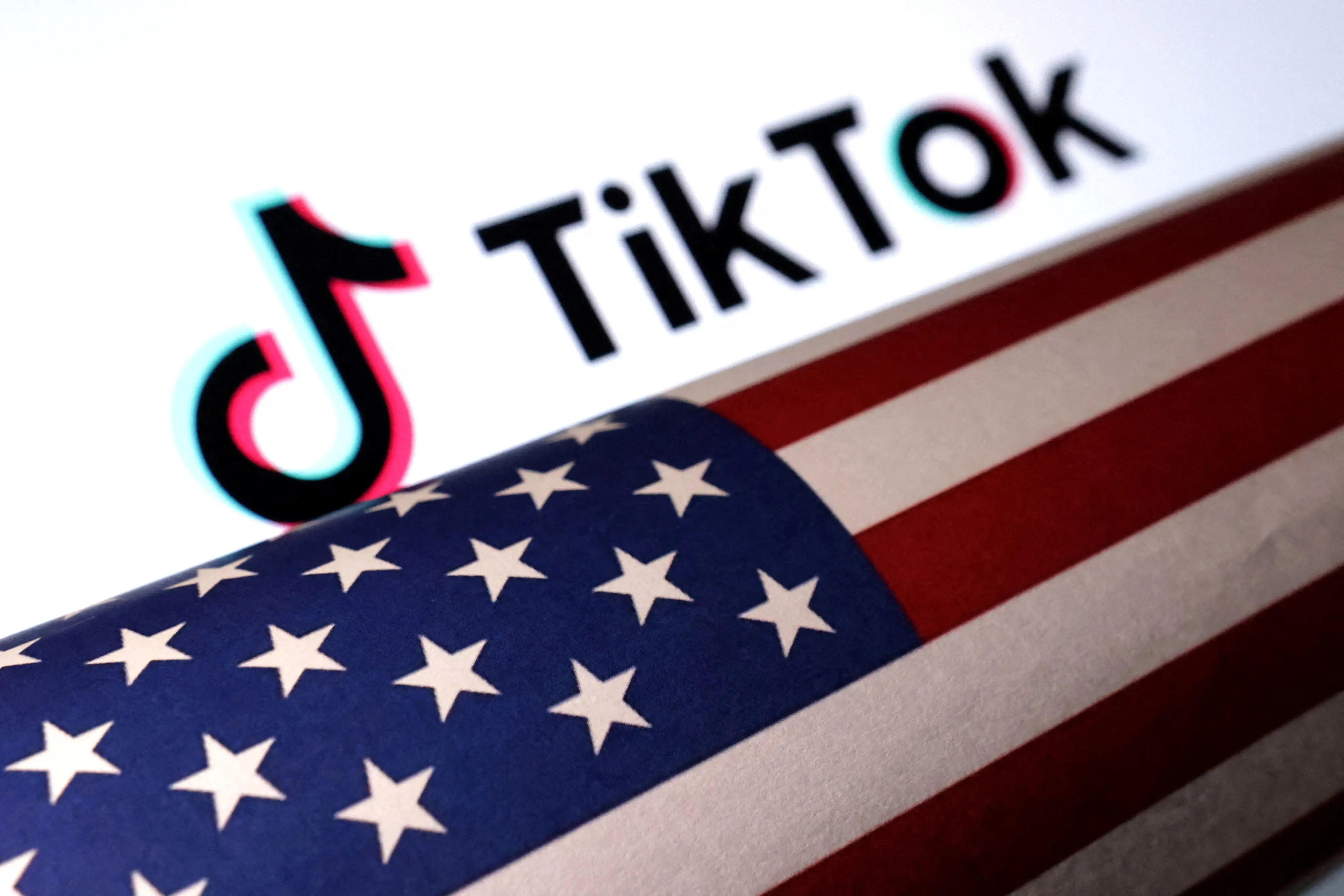 TikTok: Ο Τραμπ θα δώσει και νέα παράταση αν χρειαστεί