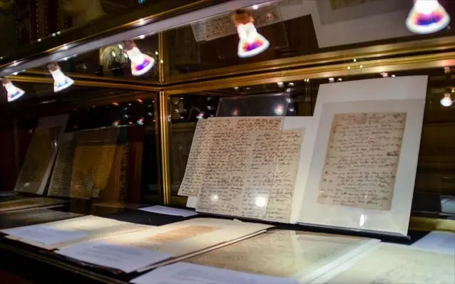 Τιμή ρεκόρ για επιστολή αυτοκτονίας του Μπωντλαίρ (pics)