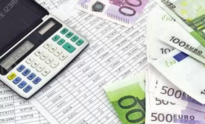 Μείωση χρέους κυβέρνησης και διατήρηση αύξησης εισφορών εισηγείται η μελέτη για ΤΚΑ