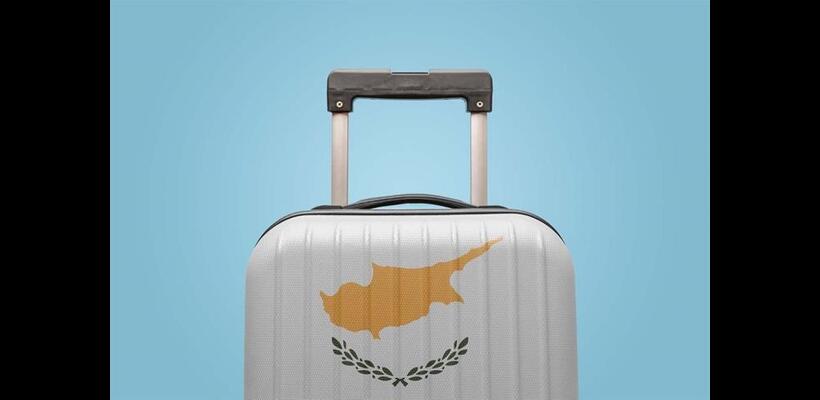 Η σεζόν τραβάει… μέχρι Νοέμβρη - Άνοδος 17,1% στις τουριστικές αφίξεις