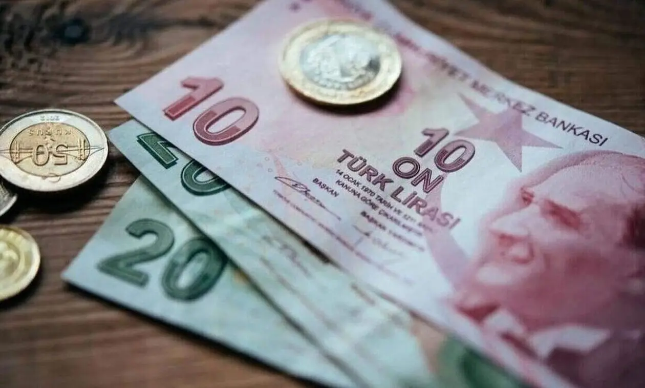 Νέες πιέσεις δέχεται το τουρκικό νόμισμα έναντι του δολαρίου