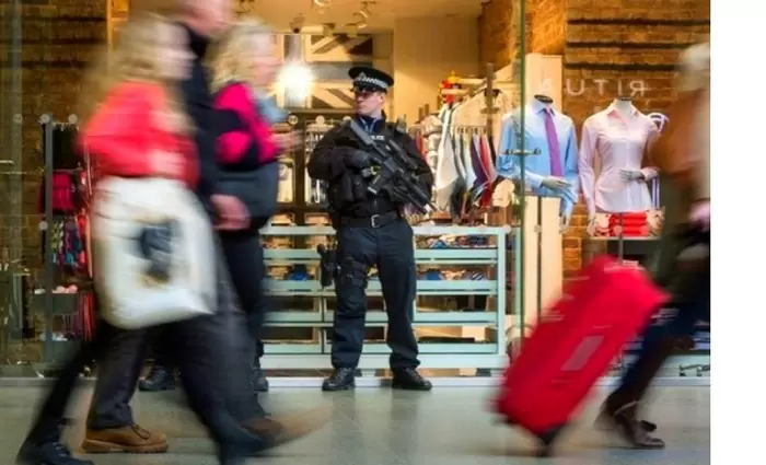 Πρωτοποριακή συνεργασία Κύπρου- ΗΒ για την ασφάλεια της τουριστικής βιομηχανίας