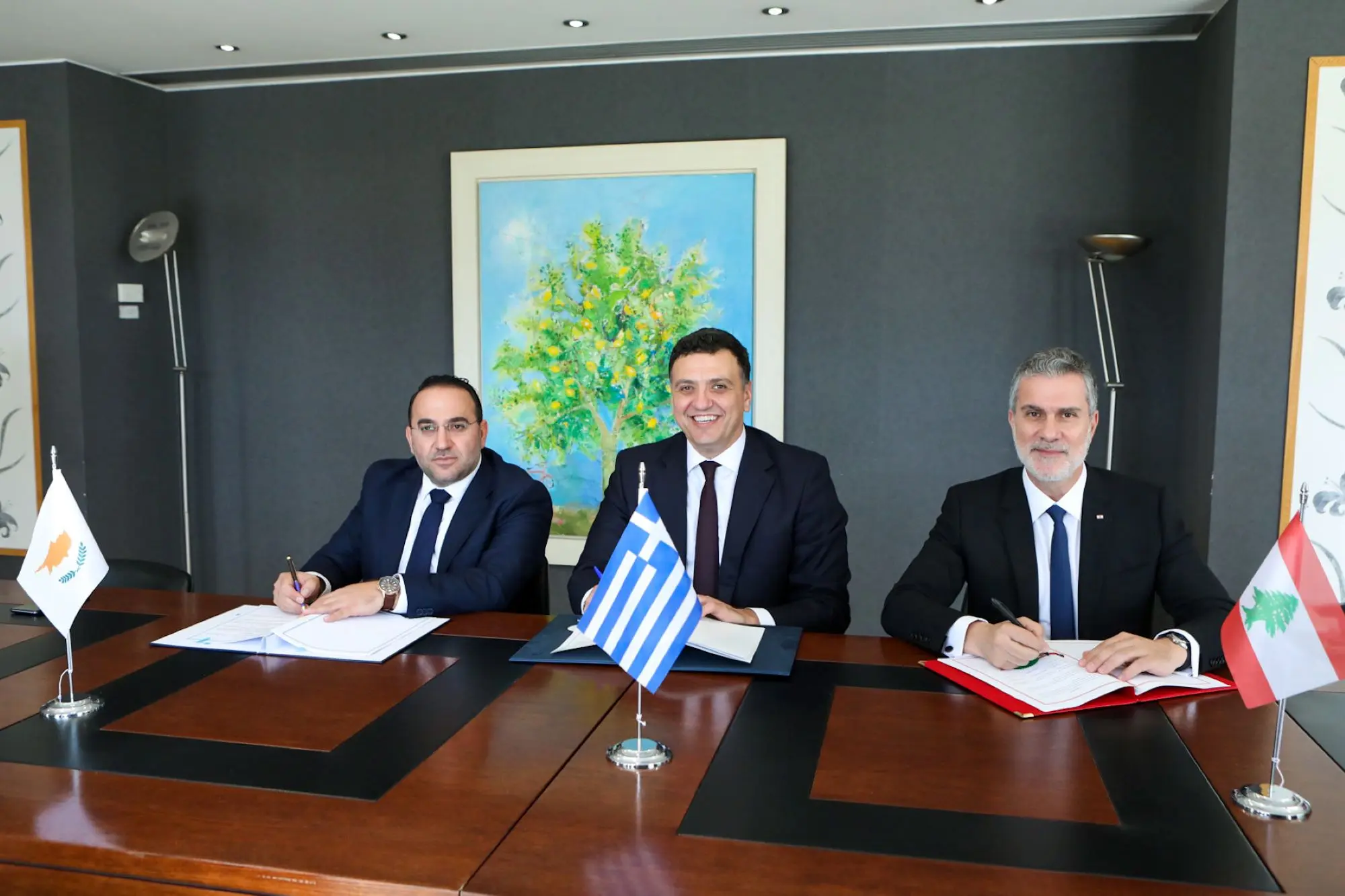 Τη δημιουργία κοινών τουριστικών πακέτων εξετάζουν Κύπρος, Ελλάδα και Λίβανος