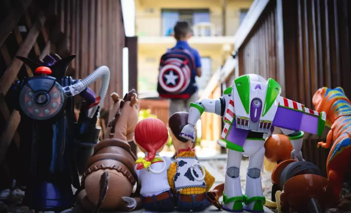 Ποια πολυεθνική προχωρά σε περικοπές παρά την έκρηξη των πωλήσεων