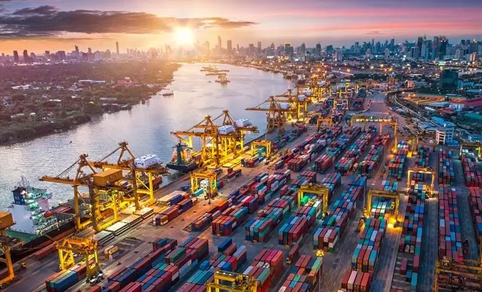 Κόκκινος συναγερμός για το παγκόσμιο εμπόριο