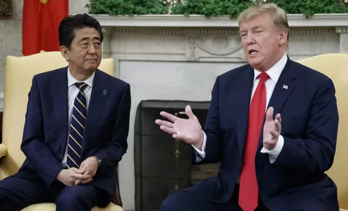 Τράμπ: Πιθανή μια εμπορική συμφωνία με το Τόκιο