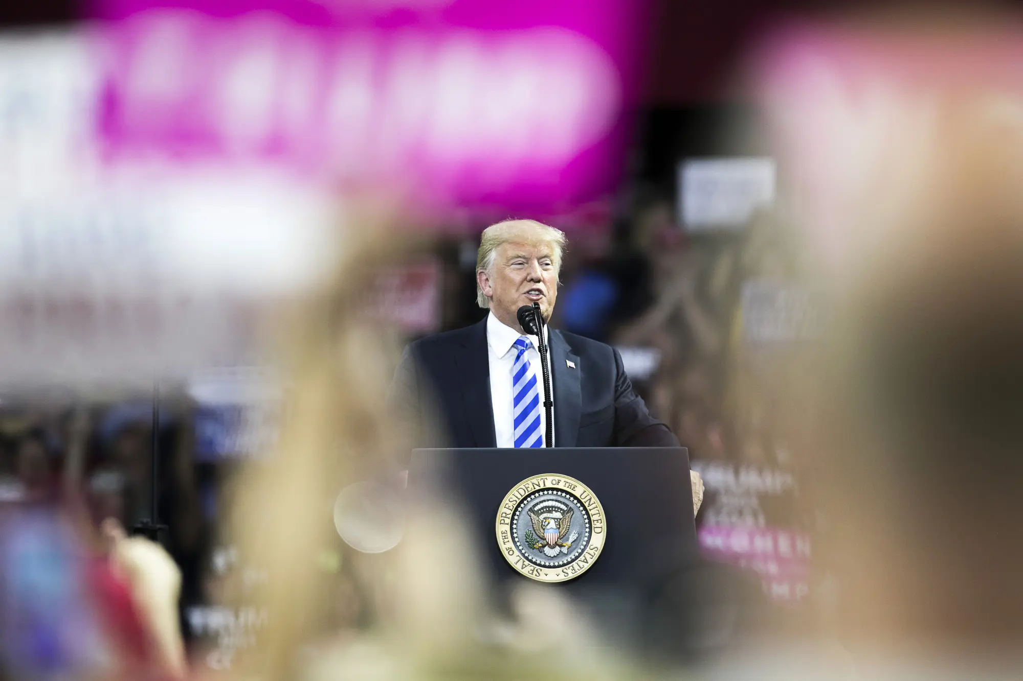 Όχι κ. Trump, ένα Chevy Camaro στην Κίνα δεν κοστίζει $119.000