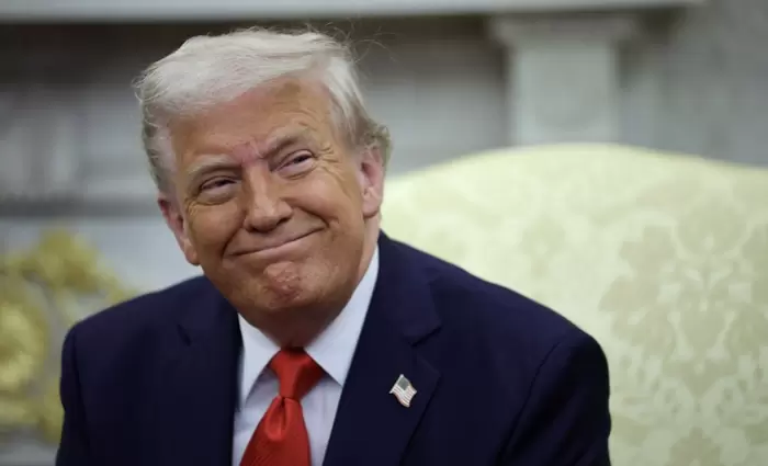 UBS: Πώς ο Τραμπ θα «σώσει» τα Χριστούγεννα – Τι σημαίνει η αναβολή των δασμών έως την 1η Αυγούστου