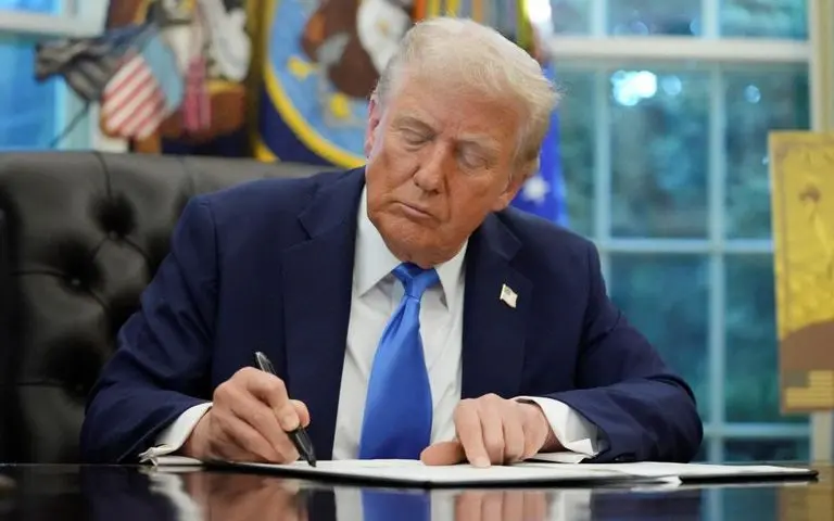 Νέο «χαστούκι» Τραμπ στην Ινδία - Τα σενάρια για τη βίζα των $100.000