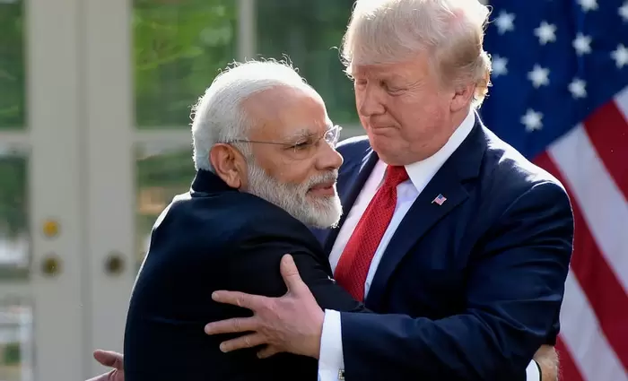 Τραμπ: Δασμός 25% στην Ινδία και «ποινή» για τις σχέσεις με Ρωσία