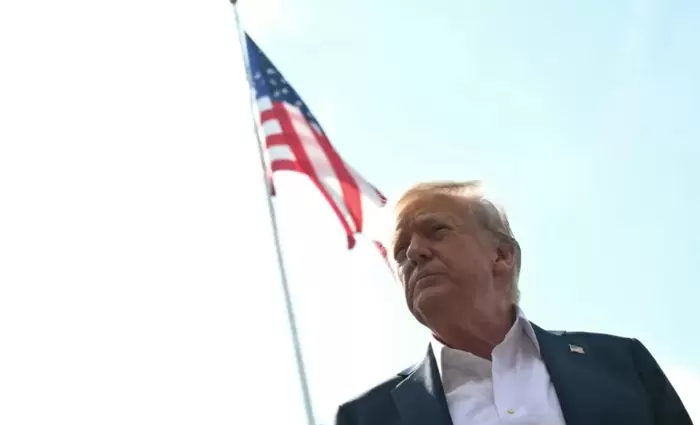 Οι δασμοί 30% του Τραμπ δοκιμάζουν τις ευρωπαϊκές αγορές και την ενότητα της ΕΕ