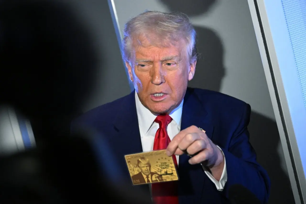 Trump Gold Card: Η νέα «χρυσή βίζα» του $1 εκατ. είναι γεγονός - Ποια προνόμια περιλαμβάνει