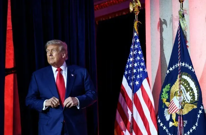 Αλλαγή κανόνων θέλει ο Τραμπ: Ζητά εξαμηνιαίες οικονομικές αναφορές αντί για τριμηνιαίες