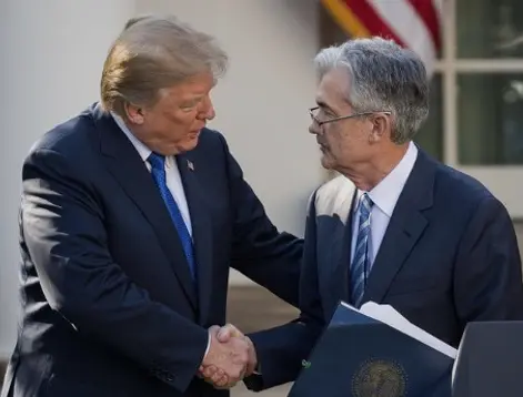 Τραμπ: Με δόση… αυτοκριτικής η νέα επίθεση στον Πάουελ