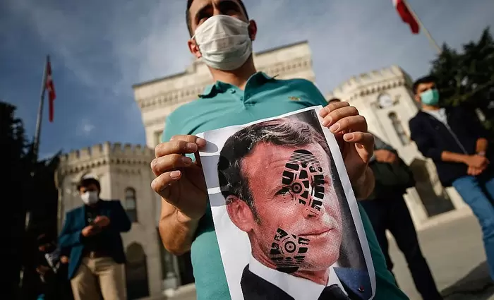 Η Τουρκία καλεί σε μποϋκοτάζ των γαλλικών προϊόντων