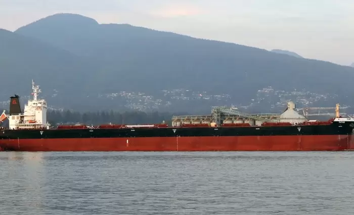 Υεμένη: Χτυπήθηκε ελληνόκτητο φορτηγό πλοίο από τους Χούθι