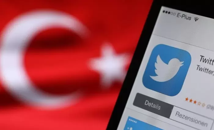 Κόβει τις διαφημίσεις απ’ το Twitter ο Ερντογάν