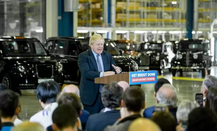 Τζόνσον: Εφικτή μια νέα εμπορική συμφωνία με ΕΕ