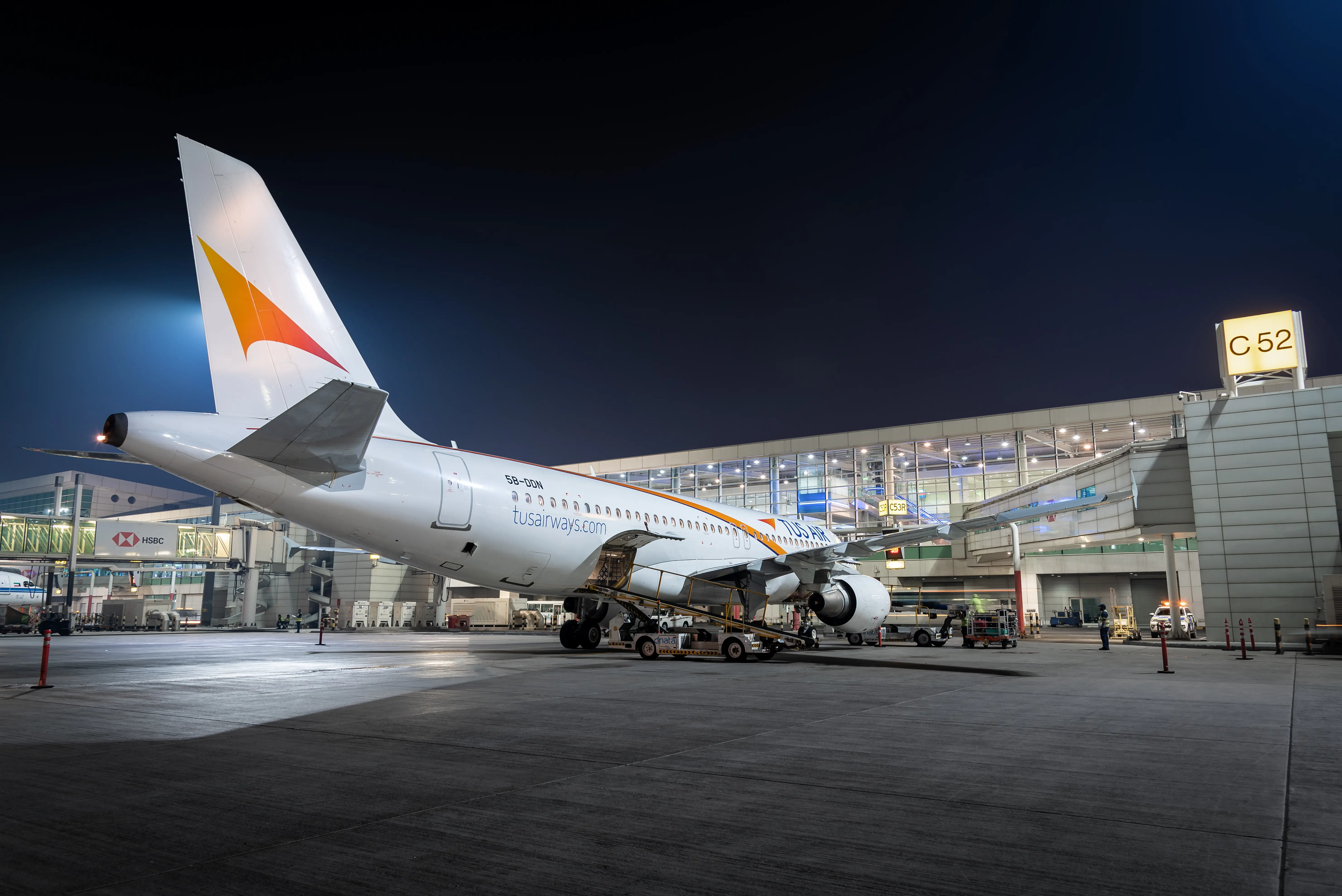 Το Διεθνές Αεροδρόμιο του Ντουμπάι καλοσώρισε την πρώτη πτήση της TUS από Λάρνακα