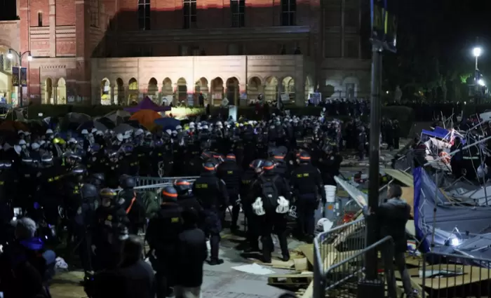 Αποζημίωση ύψους $1 δισ. απαιτεί από το Πανεπιστήμιο της Καλιφόρνιας ο Τραμπ