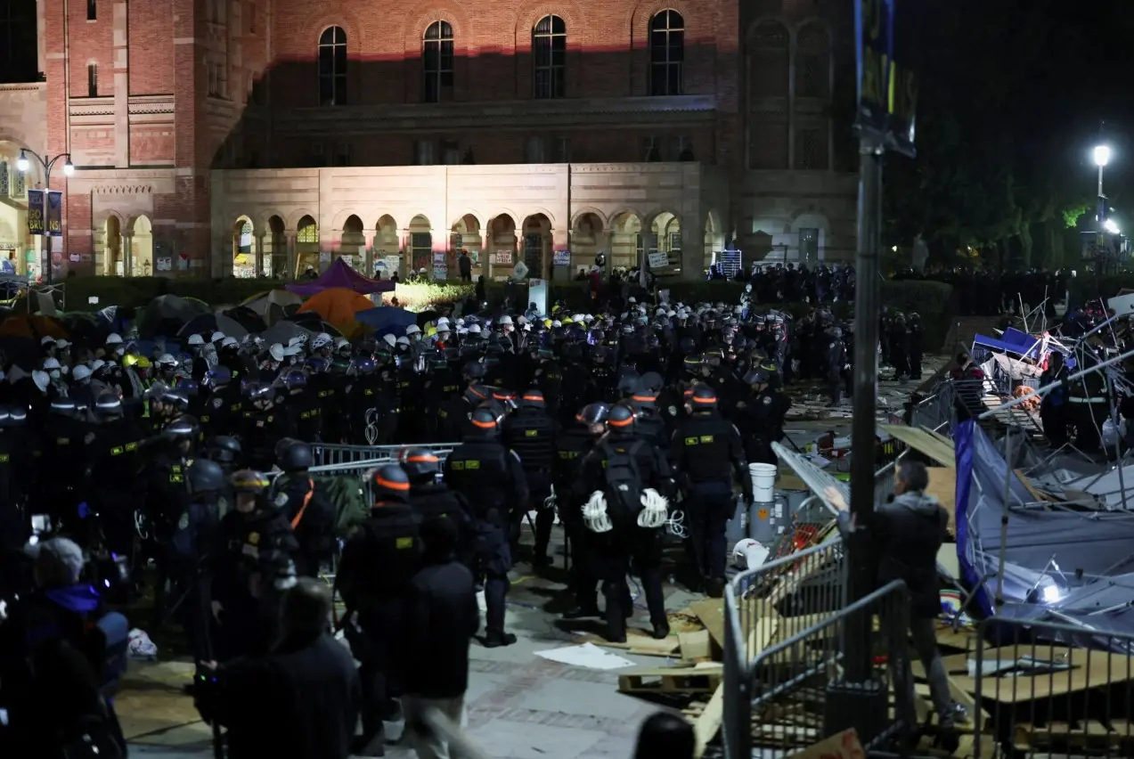 Αποζημίωση ύψους $1 δισ. απαιτεί από το Πανεπιστήμιο της Καλιφόρνιας ο Τραμπ