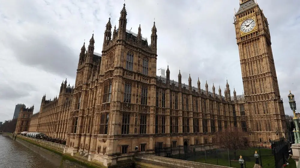 Παράνομη η αναστολή του βρετανικού κοινοβουλίου
