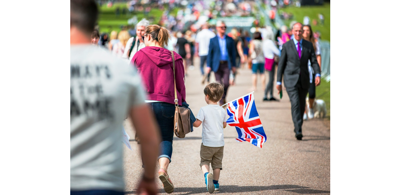 Νέα συρρίκνωση για τη βρετανική οικονομία τον Μάιο – Εντείνεται η επιχειρηματική αβεβαιότητα