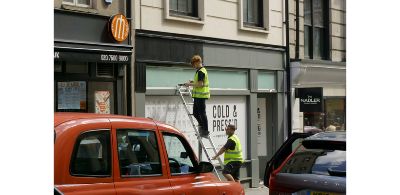 Βρετανία: Μεγαλύτερη του αναμενόμενου συρρίκνωση του ΑΕΠ τον Απρίλιο