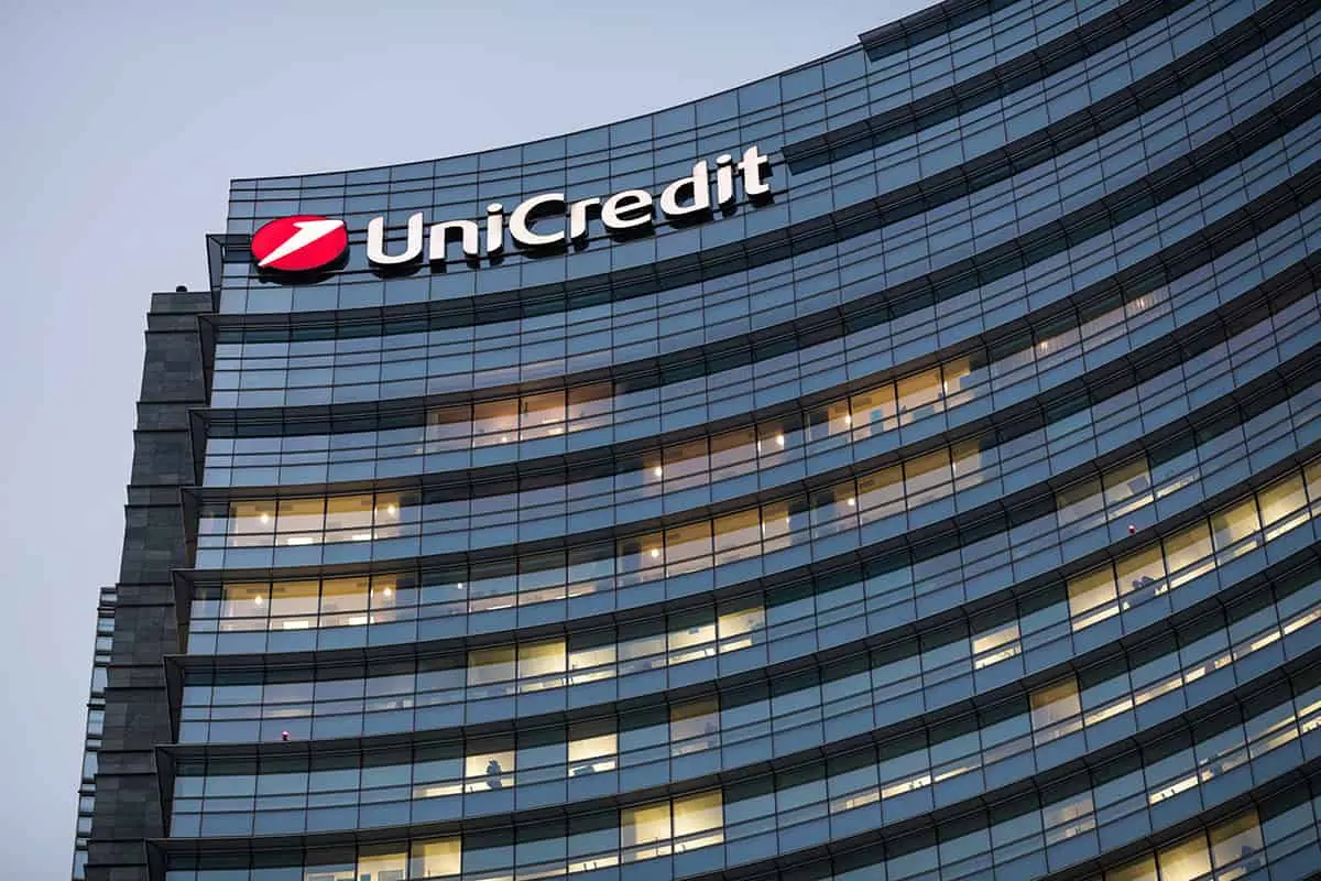 Ρώμη κατά UniCredit: Οι όροι για την Banco BPM φέρνουν ρήξη στο τραπεζικό deal