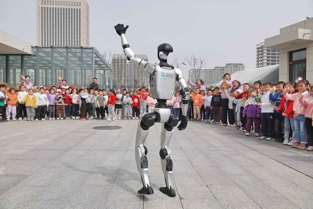 Ανθρωποειδή ρομπότ: Ο αγώνας δρόμου για την κυριαρχία στην αγορά