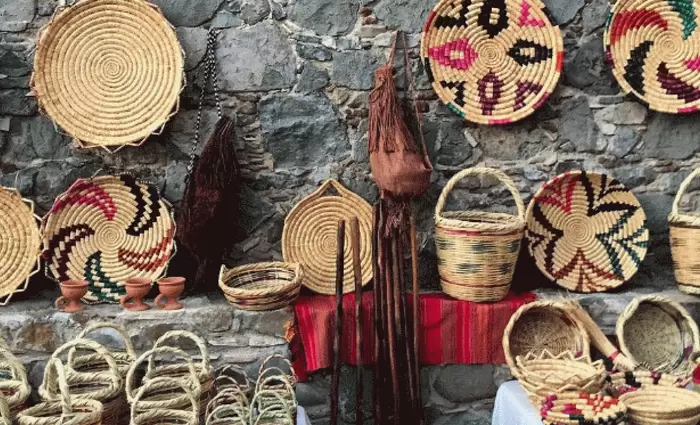 Με €8 εκατομμύρια επιχορηγούνται παραδοσιακοί χώροι εστίασης και προϊόντα