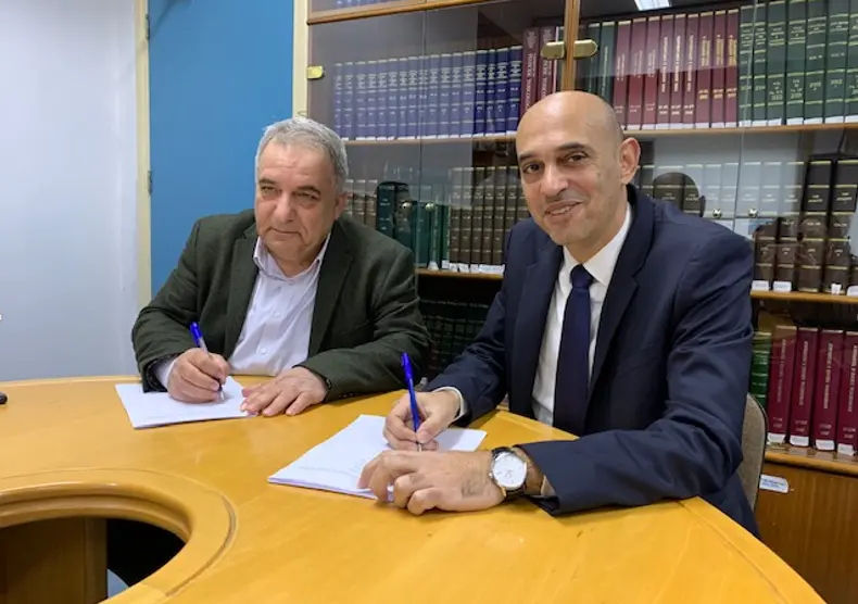 Συστήμα Διαχείρισης Πληροφοριών Εργαστηρίου για το Γενικό Χημείο του Κράτους