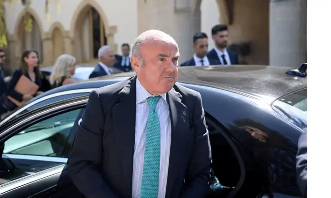 Λουίς ντε Γκίντος (EKT): Η Fed θα συνεχίζει να μας προμηθεύει με δολάρια