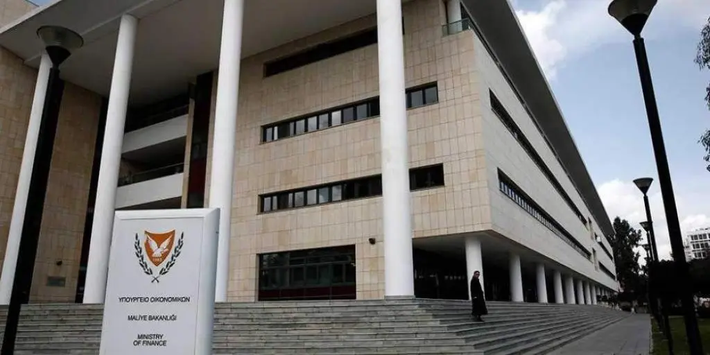 Παντελή (ΥΠΟΙΚ): Δεν μπορεί να γίνει διαπραγμάτευση εν μέσω απεργιών