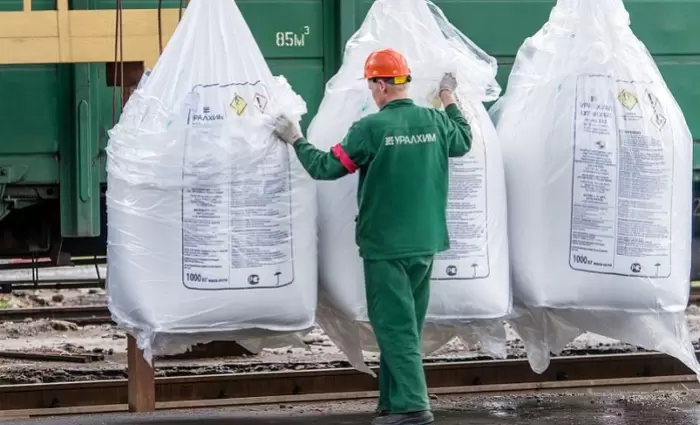 Η προϋπόθεση για να εξαχθεί ρωσική αμμωνία μέσω Ουκρανίας