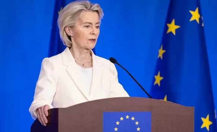 FT: Ρωσική δολιοφθορά στο αεροπλάνο της φον ντερ Λάιεν – Προσγειώθηκε με χάρτες