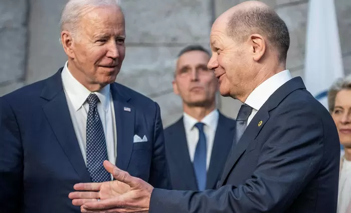 Συμφωνία μαμούθ για προμήθεια αμερικάνικου φυσικού αερίου στην ΕΕ