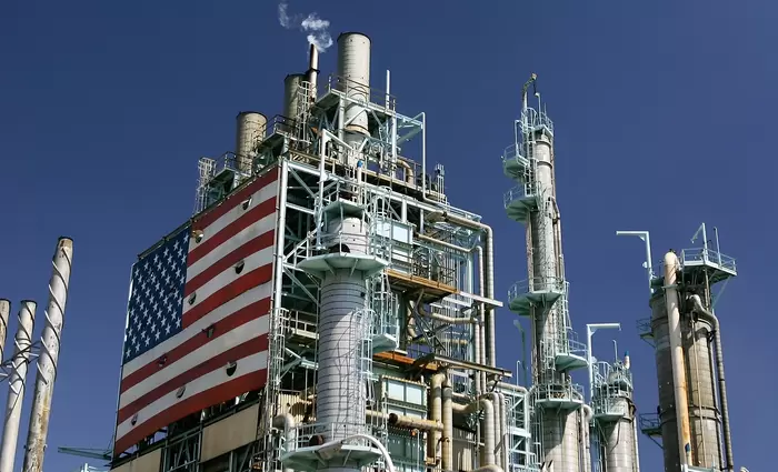 Οι δασμοί Τραμπ βυθίζουν την αμερικανική βιομηχανία