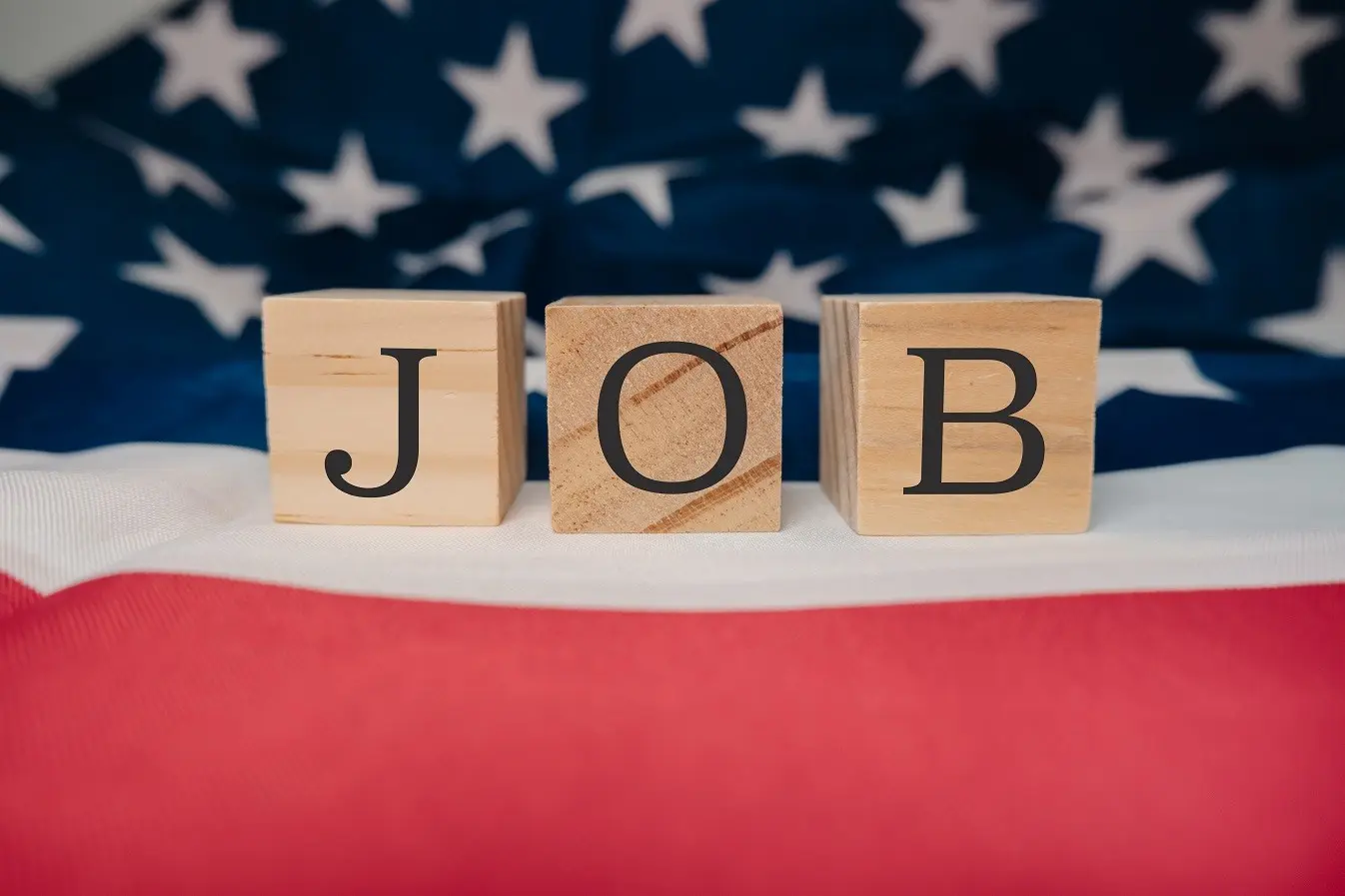 ΗΠΑ: Στασιμότητα στην αγορά εργασίας – Περιορίζονται δραματικά οι προσλήψεις