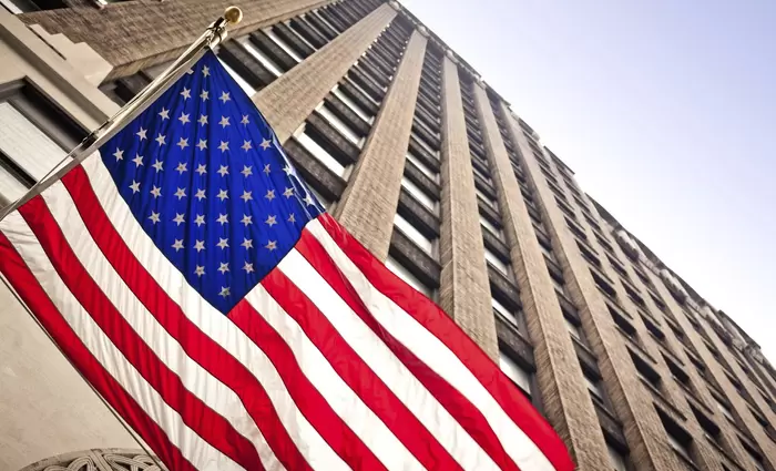 Το έλλειμμα των ΗΠΑ θα οδηγήσει τον πληθωρισμό υψηλότερα