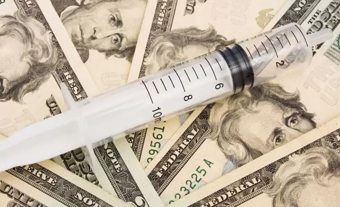 Το εμβόλιο του κορωνοϊού αποτελεί το κλειδί για την επαναφορά της παγκόσμιας οικονομίας